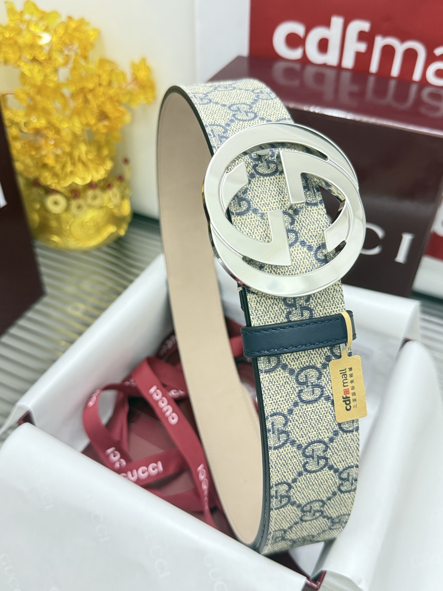 Gucci 宽度：𝟰.𝟬𝗰𝗺 古驰 Gucci « 配全套 原包装 » 黑花 进口皮/树膏小牛皮底+精品纯铜五金扣