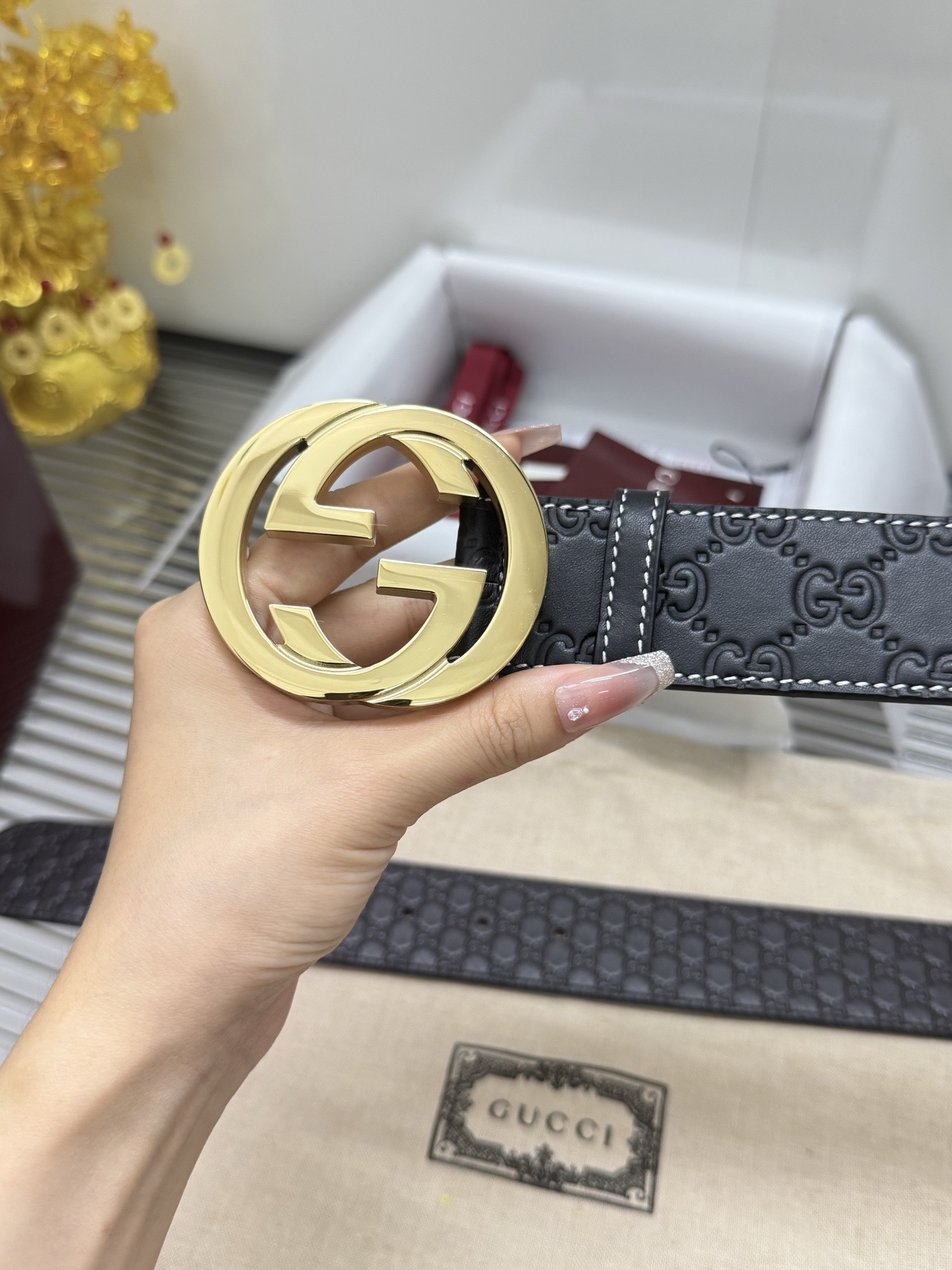 Gucci 宽度：𝟰.𝟬𝗰𝗺 古驰 Gucci « 配全套 原包装 » 双面压花 进口小牛皮+精品纯铜五金扣
