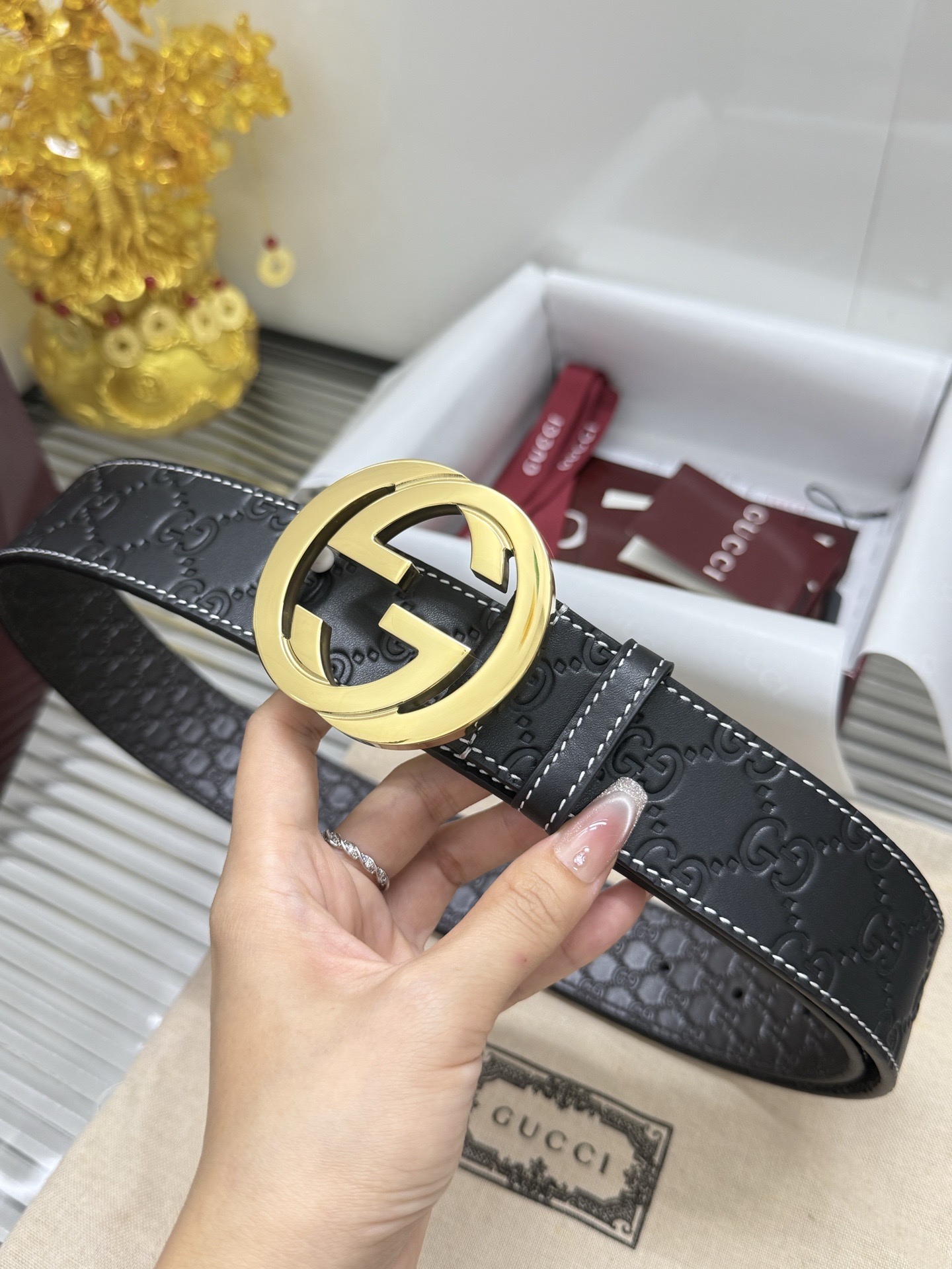 Gucci 宽度：𝟰.𝟬𝗰𝗺 古驰 Gucci « 配全套 原包装 » 双面压花 进口小牛皮+精品纯铜五金扣
