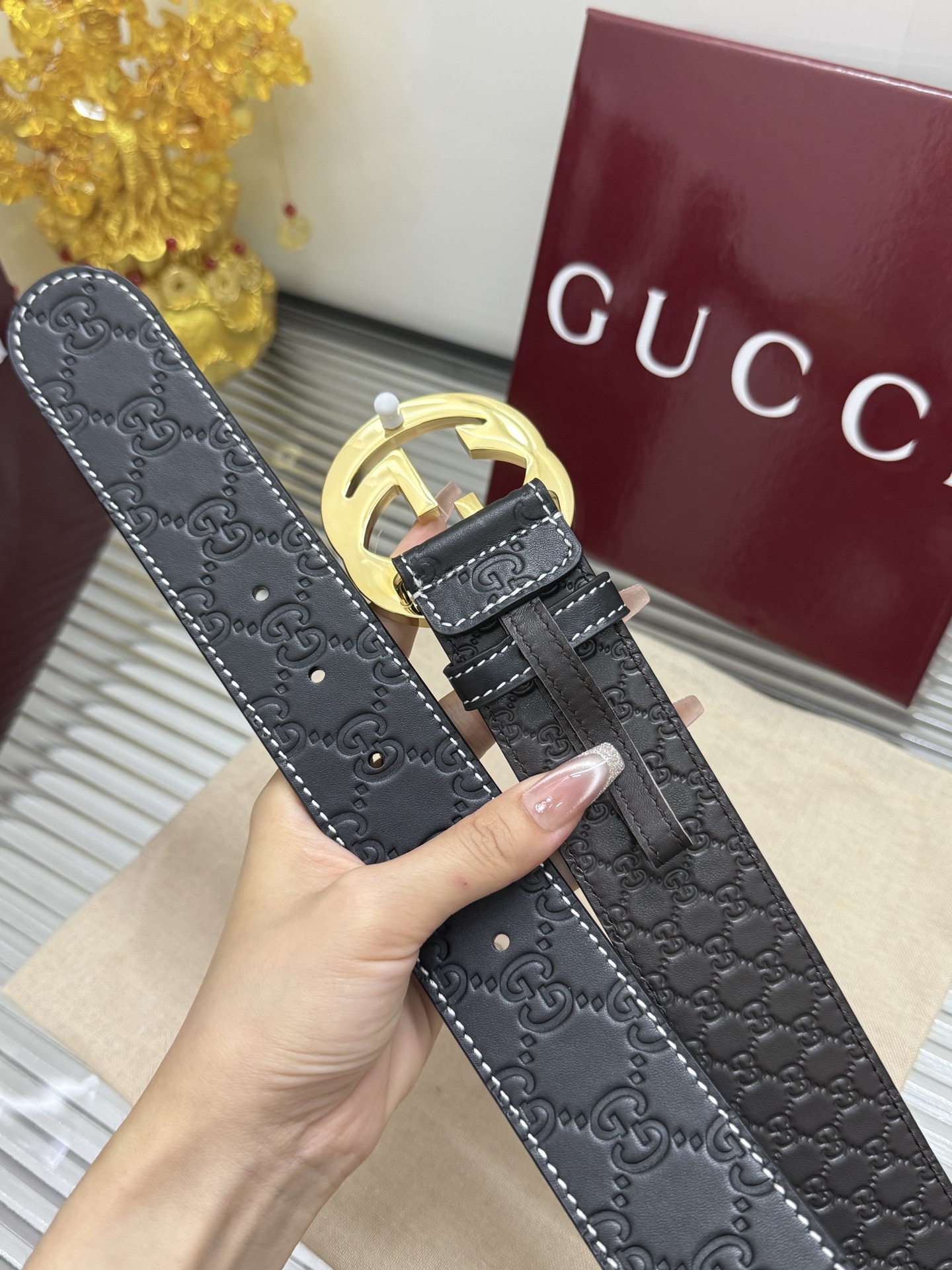 Gucci 宽度：𝟰.𝟬𝗰𝗺 古驰 Gucci « 配全套 原包装 » 双面压花 进口小牛皮+精品纯铜五金扣