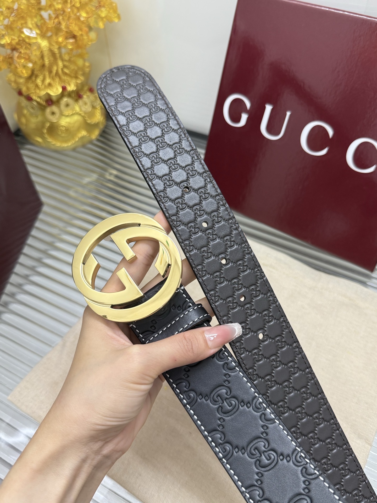 Gucci 宽度：𝟰.𝟬𝗰𝗺 古驰 Gucci « 配全套 原包装 » 双面压花 进口小牛皮+精品纯铜五金扣