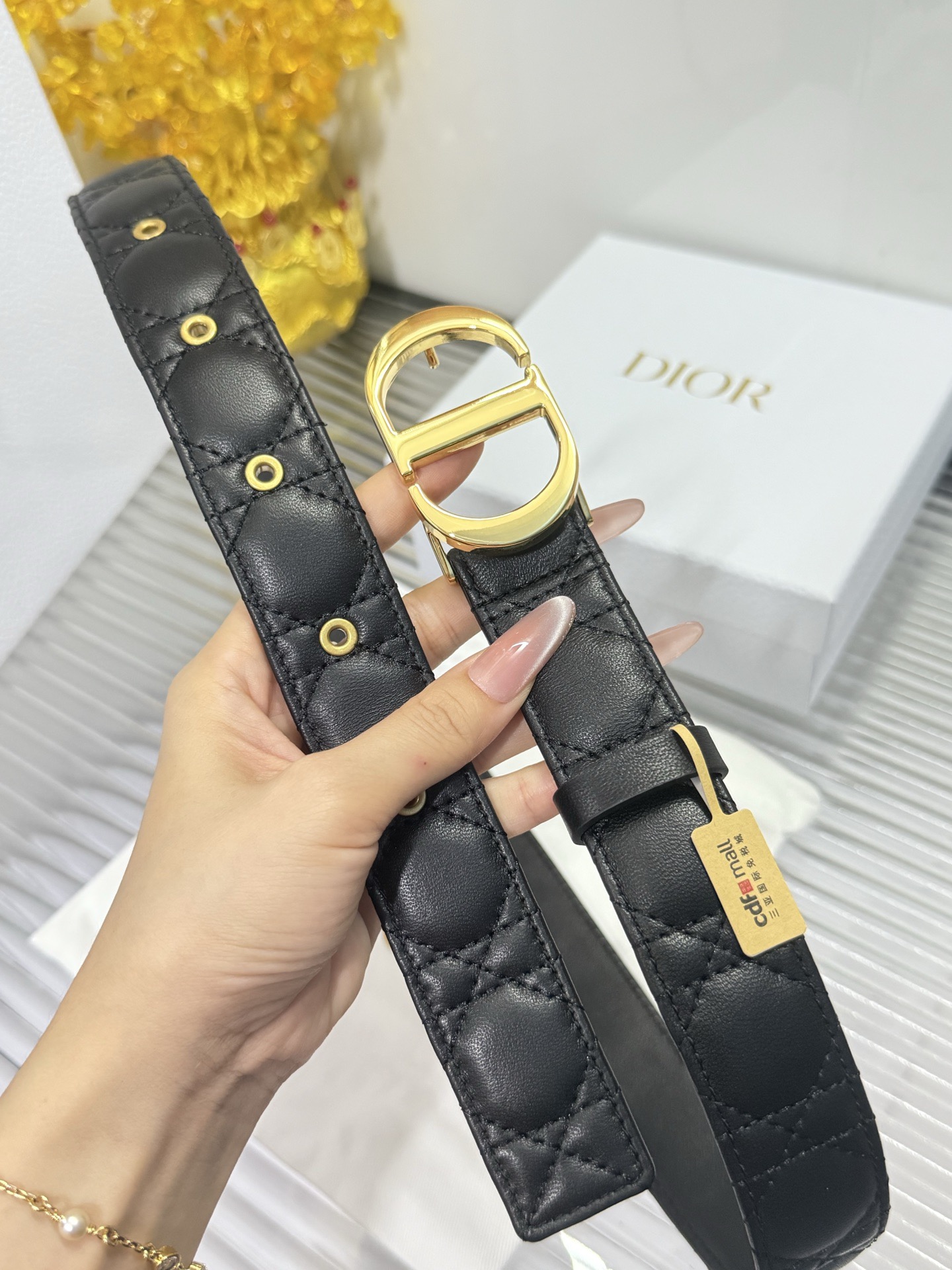 Dior 宽度：𝟯.𝟬𝗰𝗺 迪奥 Dior « 配全套 原包装 » 进口 小羊皮/皮质柔软舒适+精品纯铜扣