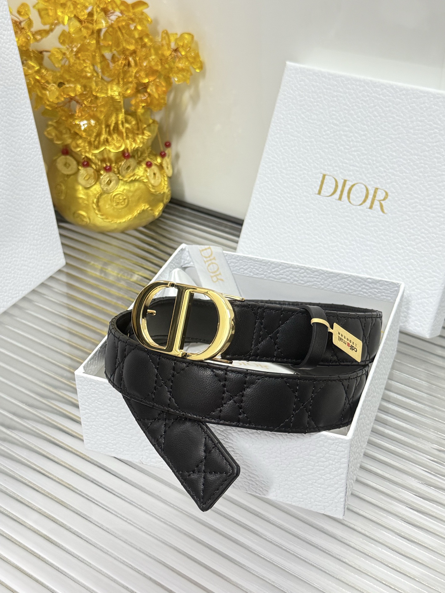 Dior 宽度：𝟯.𝟬𝗰𝗺 迪奥 Dior « 配全套 原包装 » 进口 小羊皮/皮质柔软舒适+精品纯铜扣