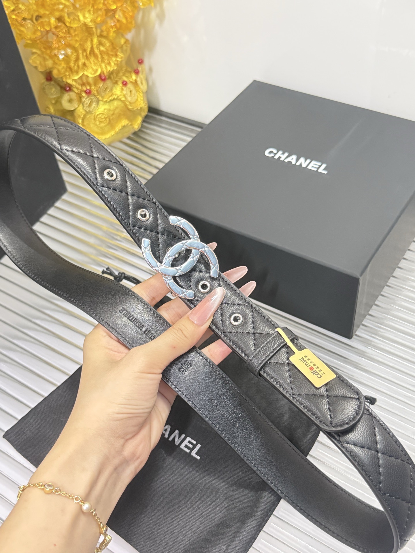 Chanel 宽度：𝟯 𝟬𝗰𝗺 香奈儿 CHANEL « 配全套 原包装 » 进口 小羊皮/皮质柔软舒适+精品纯铜扣𝟐𝟓新款/背面小细节钢印