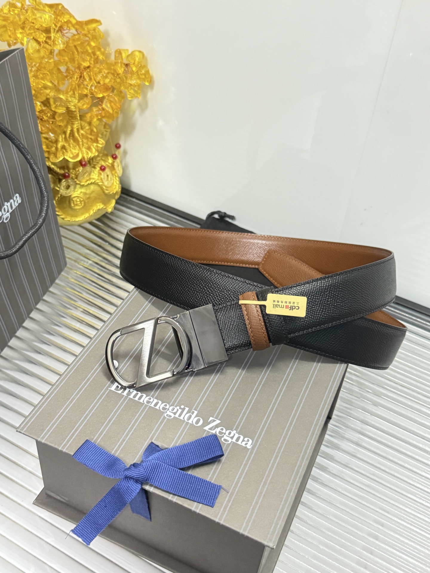 Ermenegildo Zegna 宽度：𝟑 𝟱𝗰𝗺 杰尼亚 Zegna « 配全套 原包装 » 小牛皮/长度自由裁剪合适尺码 双面使用+精品纯钢五金扣