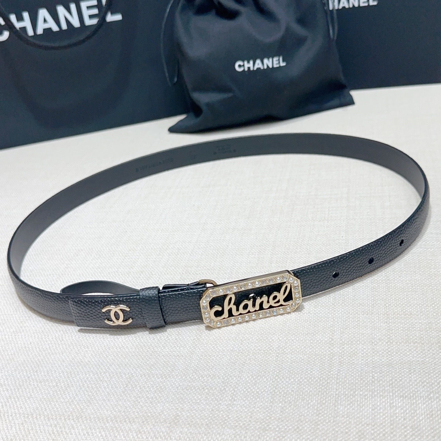 Chanel 宽度：𝟮 𝟬𝗰𝗺 香奈儿 CHANEL « 配全套 原包装 » 进口 小牛皮鱼子纹+精品纯铜五金扣 对版开模/做工细节 对版钢印