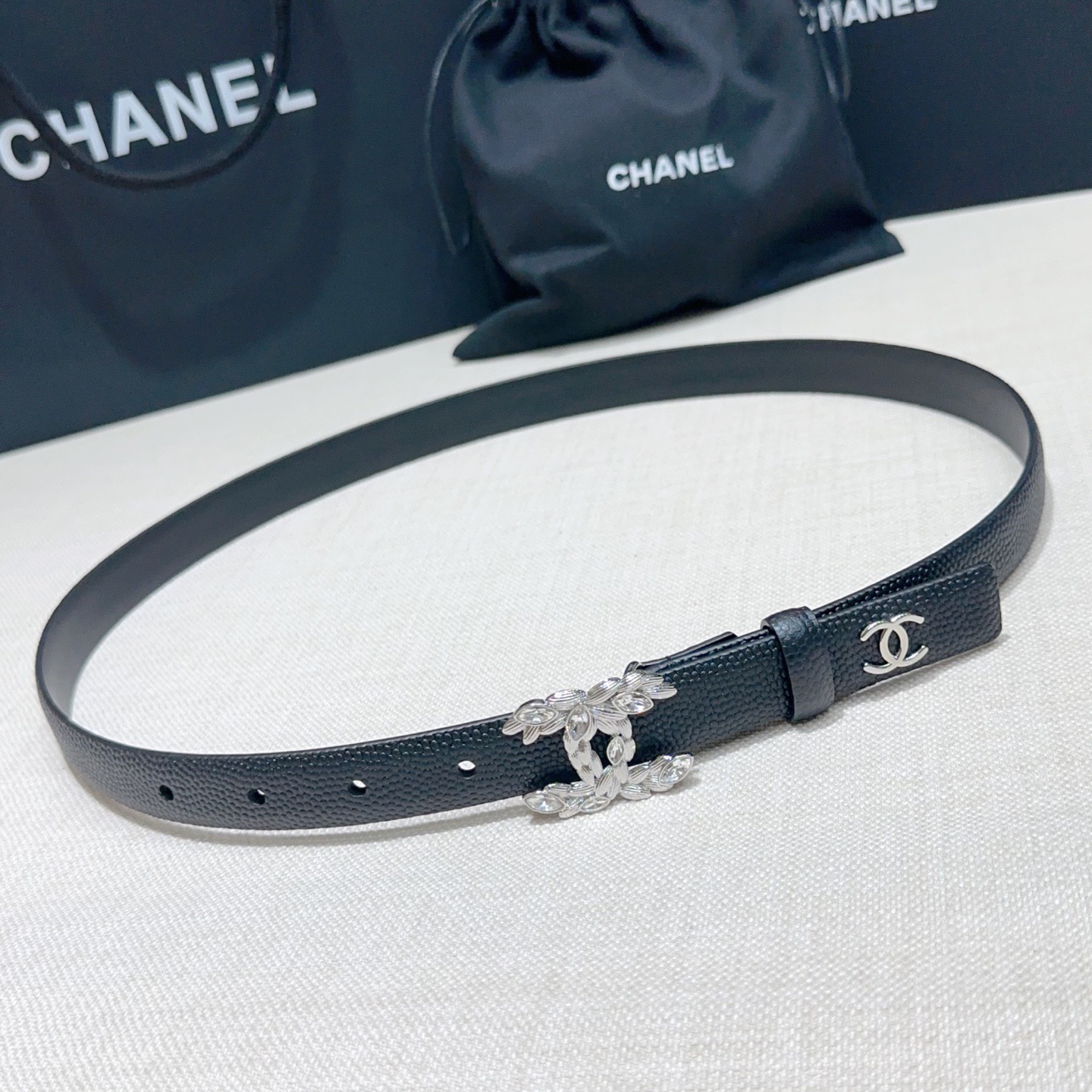 Chanel 宽度：𝟮 𝟬𝗰𝗺 香奈儿 CHANEL « 配全套 原包装 » 进口 小牛皮鱼子纹+精品纯铜五金扣 对版开模/做工细节 对版钢印