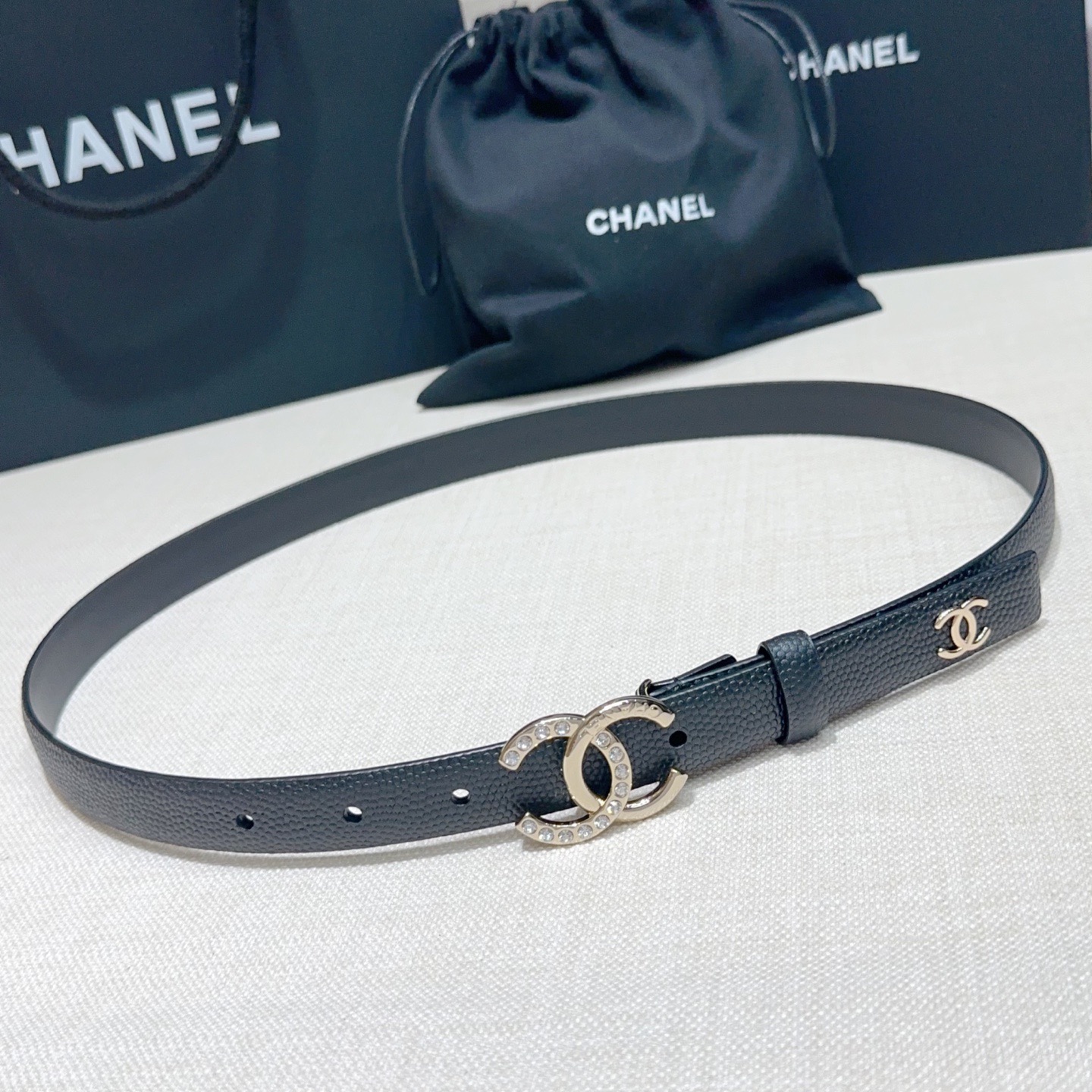 Chanel 宽度：𝟮 𝟬𝗰𝗺 香奈儿 CHANEL « 配全套 原包装 » 进口 小牛皮鱼子纹+精品纯铜五金扣 对版开模/做工细节 对版钢印