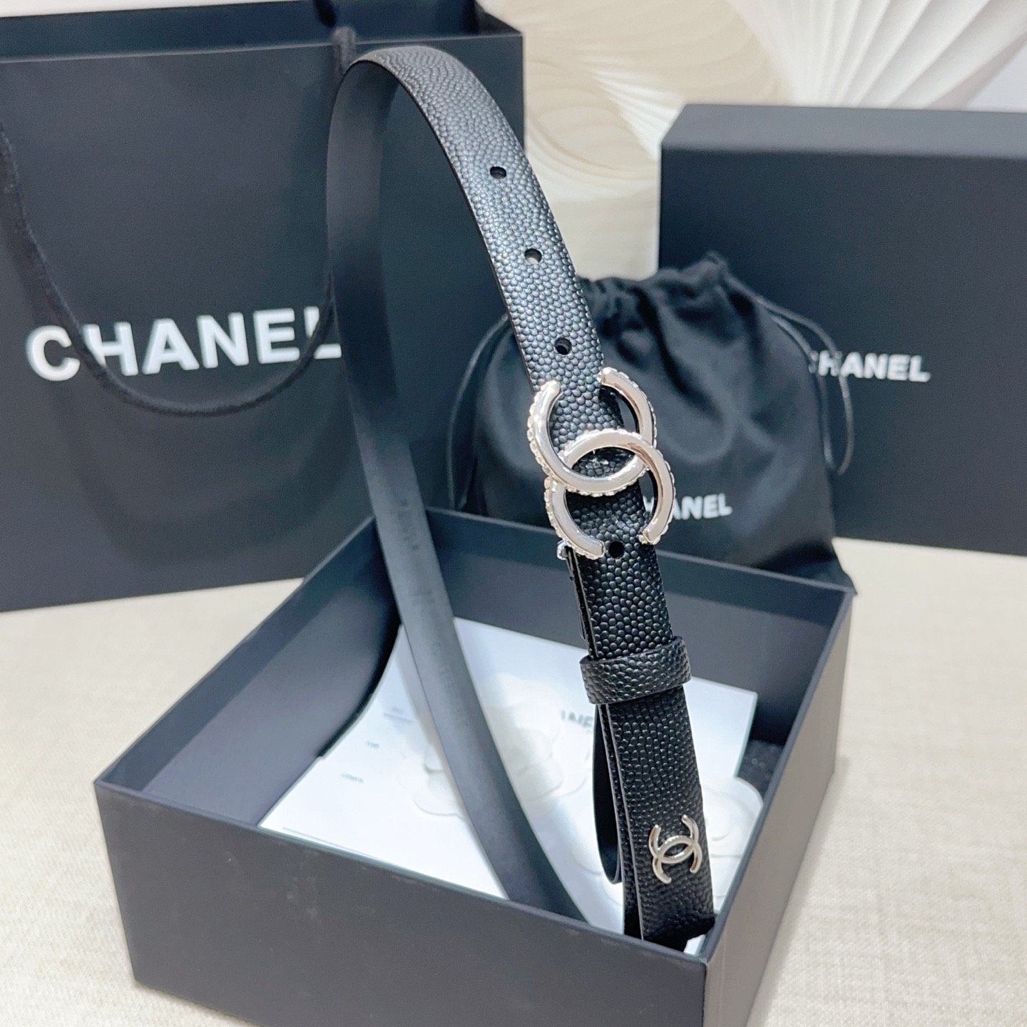 Chanel 宽度：𝟮 𝟬𝗰𝗺 香奈儿 CHANEL « 配全套 原包装 » 进口 小牛皮鱼子纹+精品纯铜五金扣 对版开模/做工细节 对版钢印
