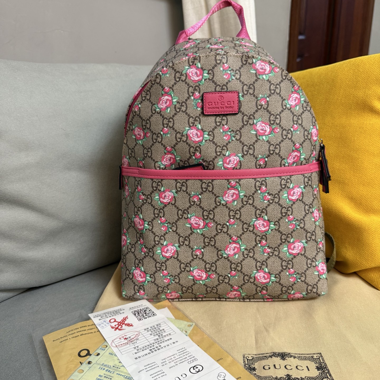 Mochila rosa Tamaño: 32*25*11 Embalaje: Bolsa para el polvo