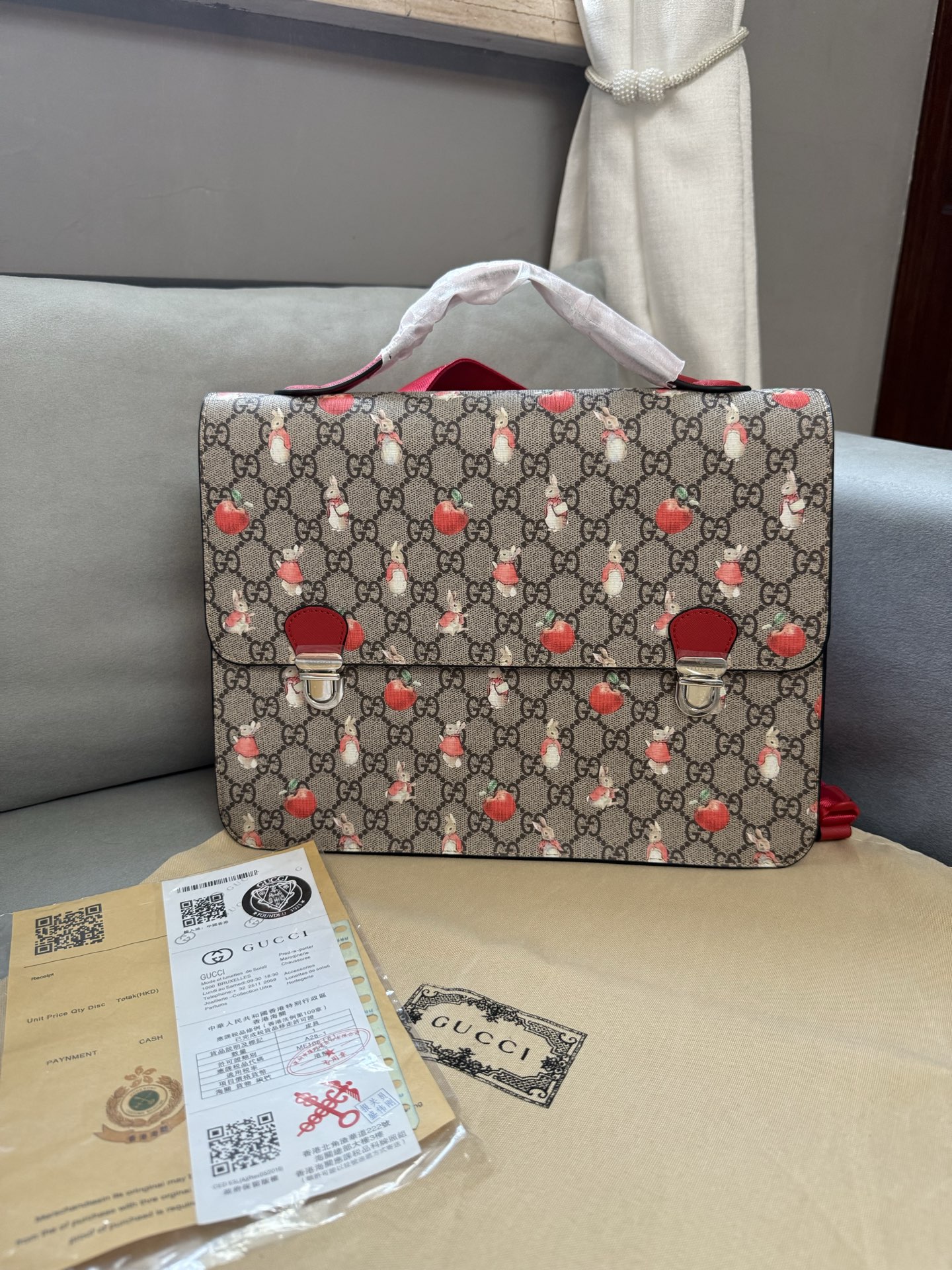 Mochila Little Rabbit Apple Tamaño 28*25*11 Embalaje: Bolsa para el polvo