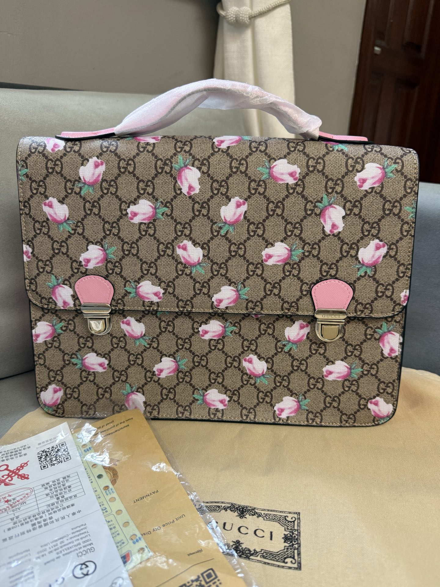 Mochila de flores tamaño 28*25*11 embalaje: bolsa para el polvo