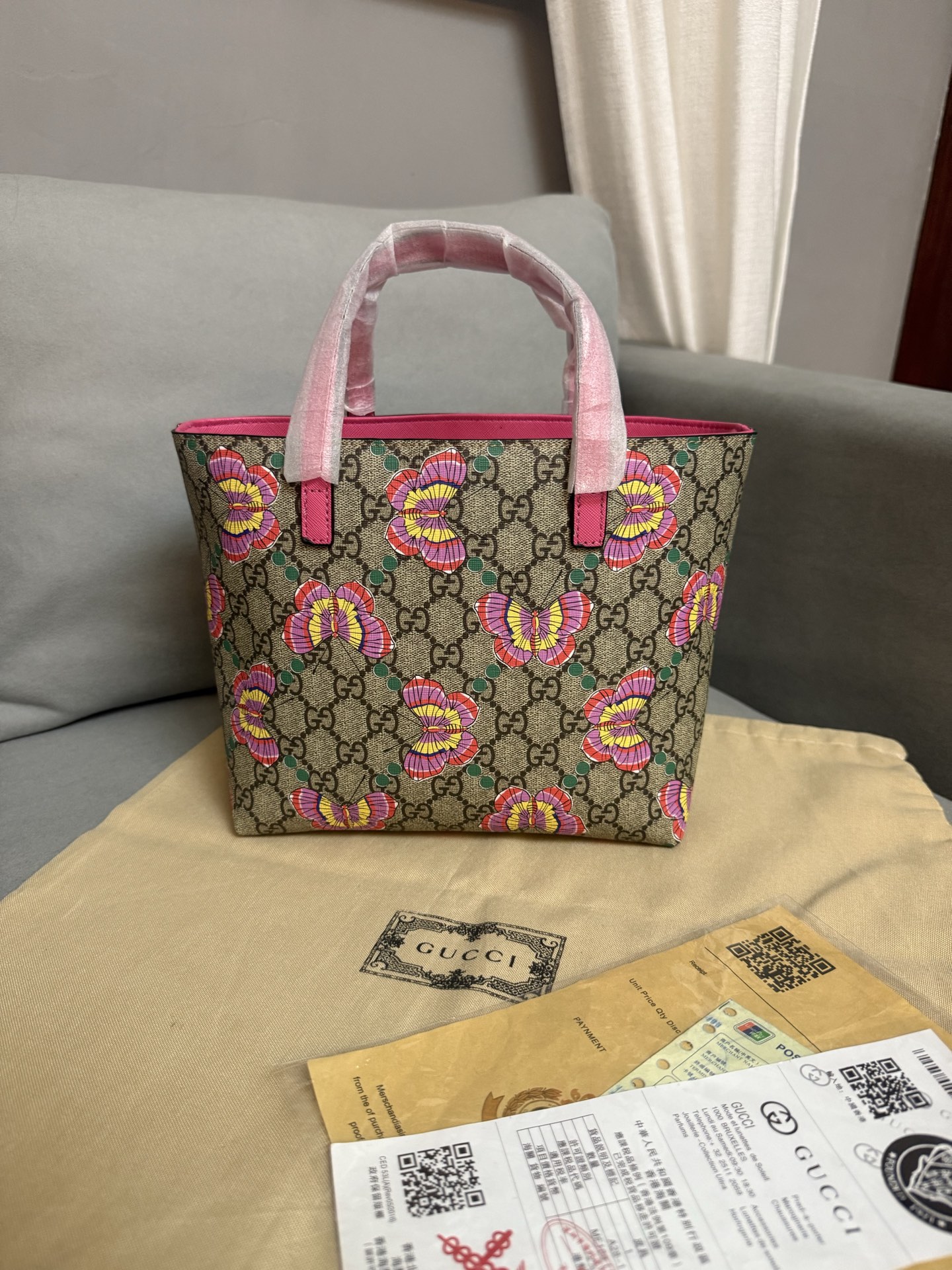 Bolso de mano lleno de mariposas Tamaño: 20*21*10 Empaque: bolsa de polvo