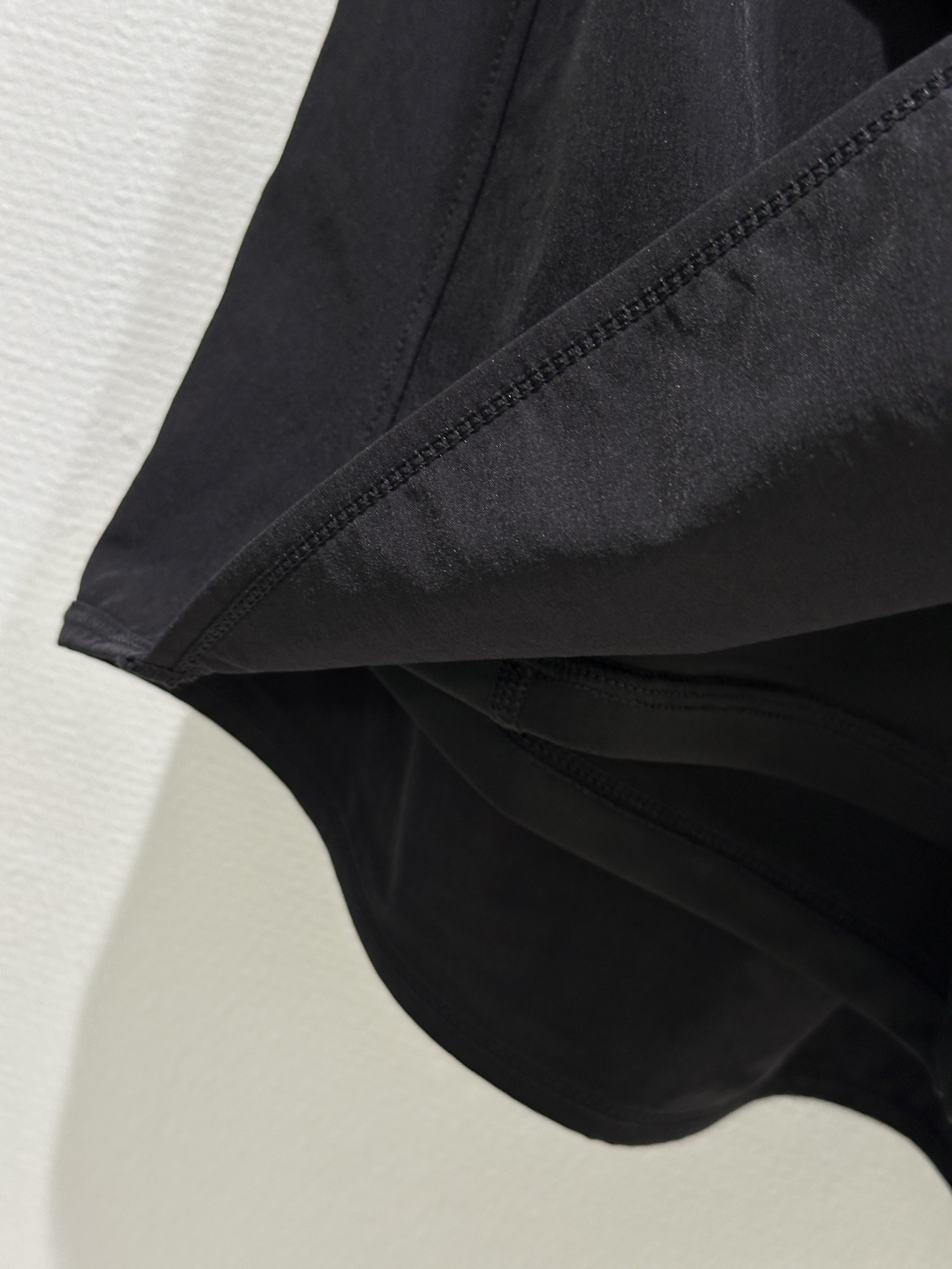 High-end Women’s Outfit Set: ALO’s SS Spring/Summer Collection with Skirts and Shirts in Multiple Colors - 图片 7