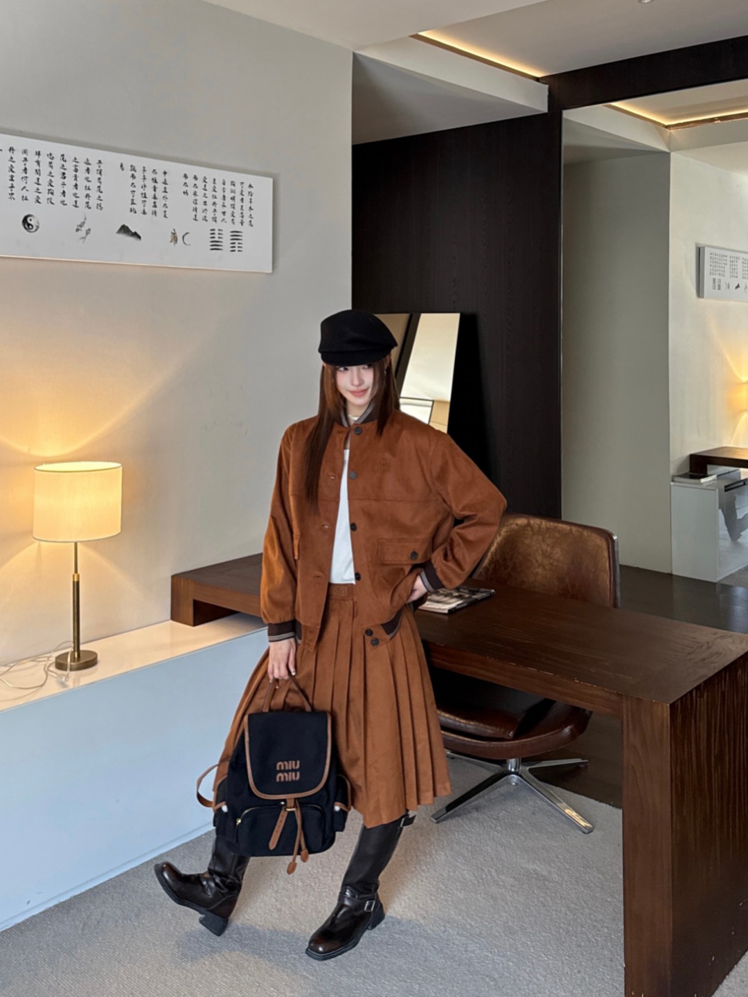 NO:629494,Jackets, skirts, high waist + pleated design, full of college style, retro and fashionable, look great with sweaters or T-shirts.,,skirts,jackets & coats,tees,t-shirt,alexander wang19860909外套, 半裙p高腰+百褶设计,学院风满满,复古又时髦,搭配针织衫或者T恤都很出彩.,,skirts,jackets & coats,tees，t-shirt,alexander wang,Women's clothing