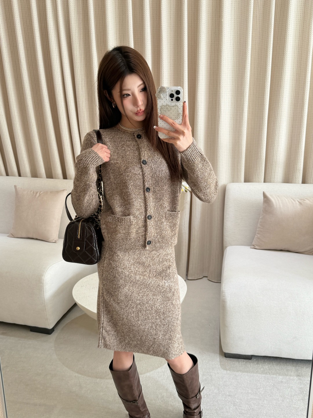 NO:697199,A set of cardigans and skirts is recommended, skirts,19860909开衫, 半裙p推荐一套入,,skirts,,Women's clothing
