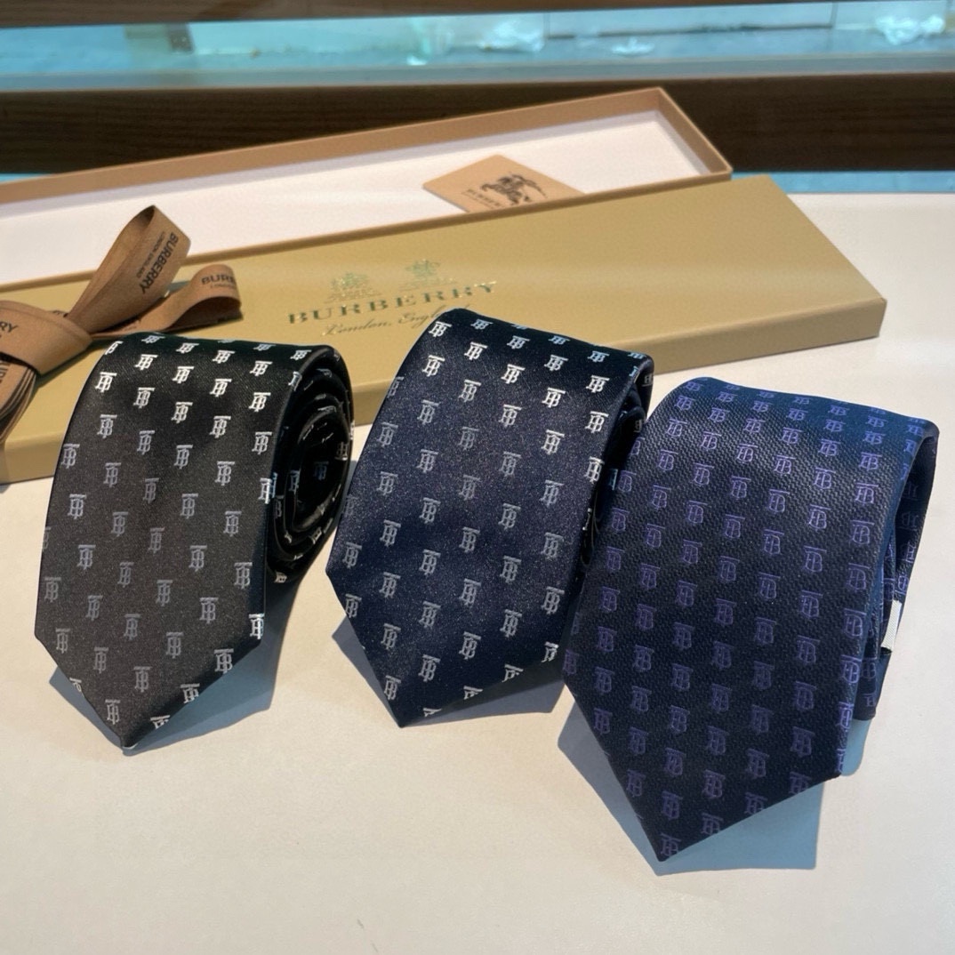 Burberry Tie Men Silk Fashion