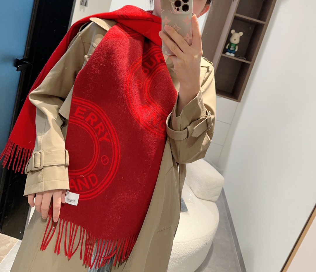 B家2024秋冬新品！！看到了围巾的天花板巴宝莉BURBERRY！双面双色羊毛围巾圆环logo设计100