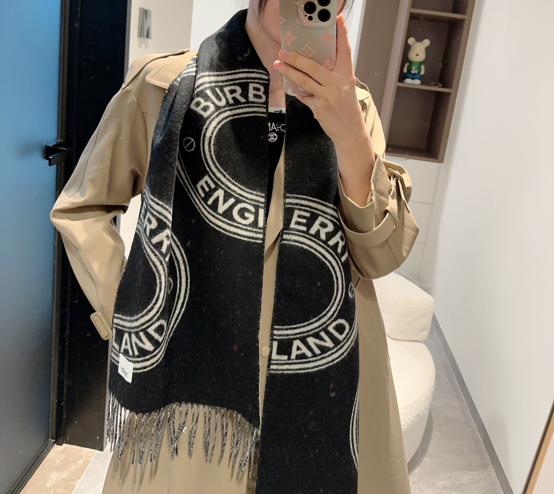 B家2024秋冬新品！！看到了围巾的天花板巴宝莉BURBERRY！双面双色羊毛围巾圆环logo设计100