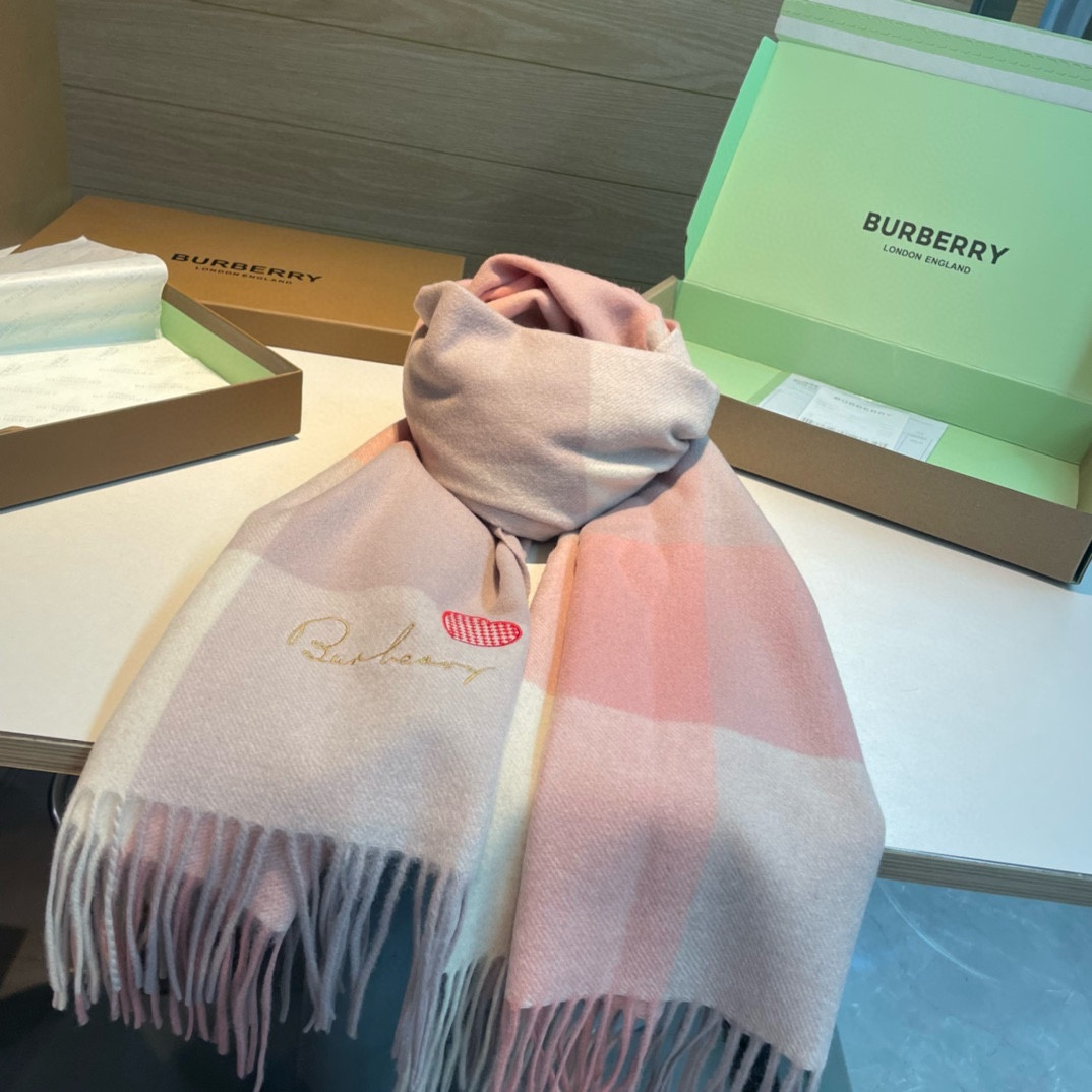 Burberry巴宝莉️大B家新品围巾披肩磅重来了️bur原单殿堂皇级室最新款️专在柜售16000+人必