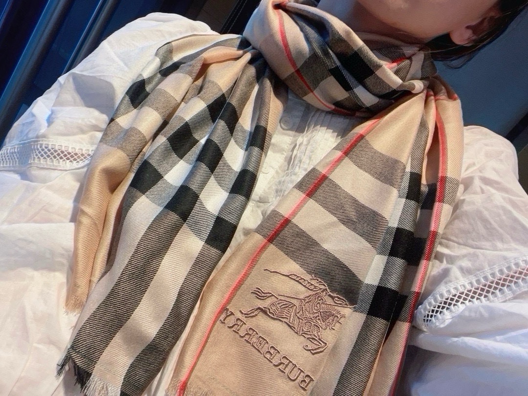 Burberry Scarf Lattice Cashmere