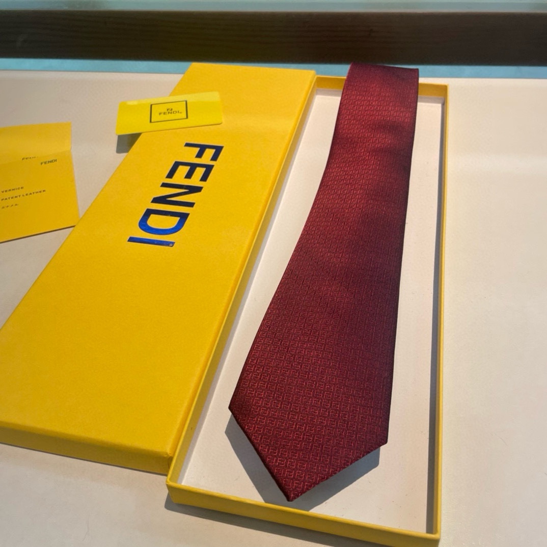 “Fendi’s Explosive FF-Letter Silk Tie: Ideal Choice for Elegant Men” - 图片 2