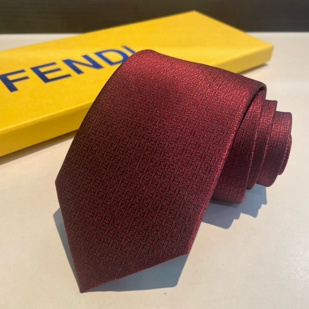 “Fendi’s Explosive FF-Letter Silk Tie: Ideal Choice for Elegant Men” - 图片 9