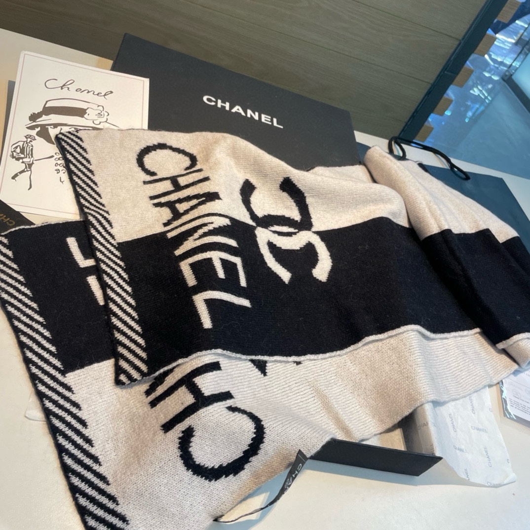 Chanel24秋冬新款24b针织围巾羊绒针织长巾️美翻了[流泪]御用殿堂级极品️新款在售进口纯羊绒针织