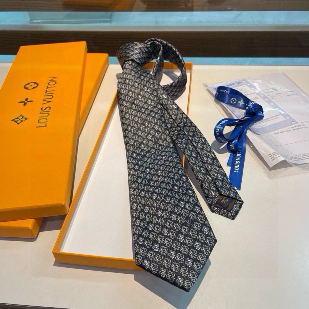 Louis Vuitton Damier Pattern Silk Tie, Luxury Jacquard Necktie for Men 9 i1732978390 4801 2