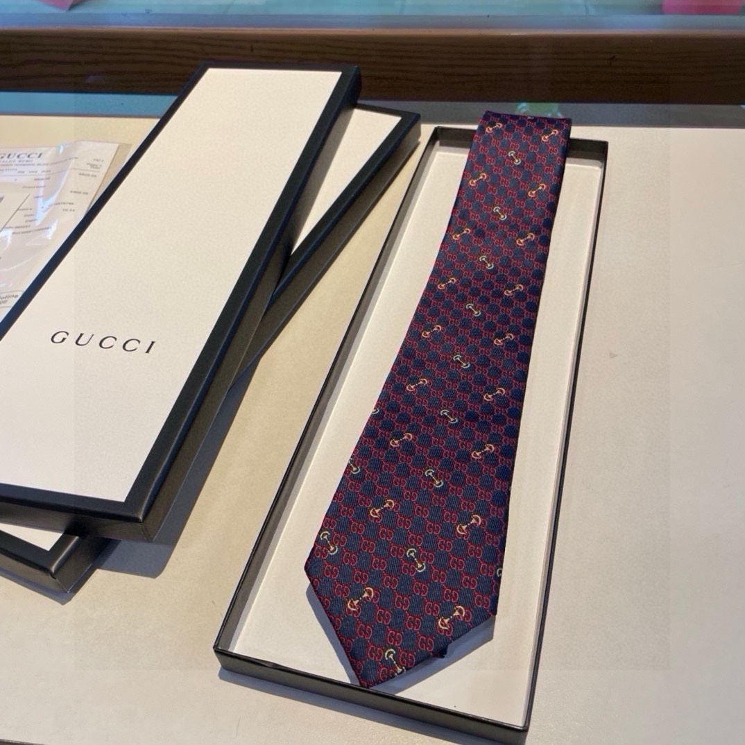 Gucci Horsebit Silk Tie | Equestrian-Inspired Neckwear for Men,Multiple Colors 4 i1733242077 9891 8