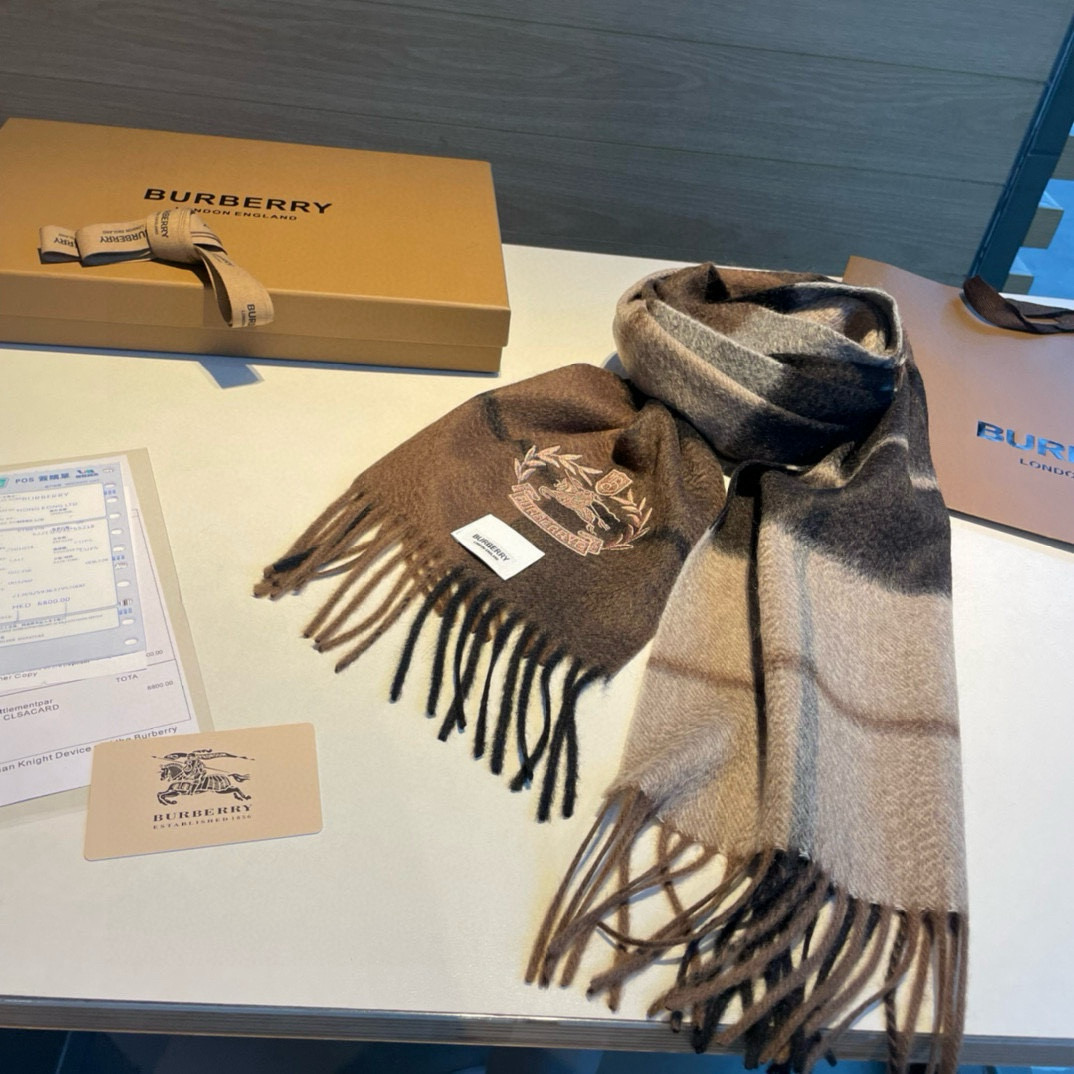 High-End Wool Scarf for Men: Quality, Style, and Comfort in One Accessory - 图片 7