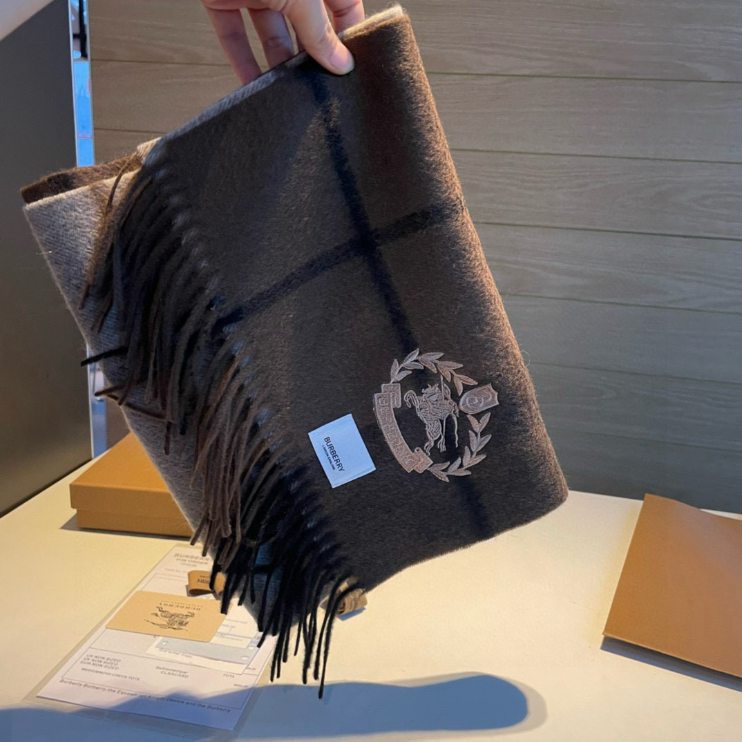 High-End Wool Scarf for Men: Quality, Style, and Comfort in One Accessory - 图片 8
