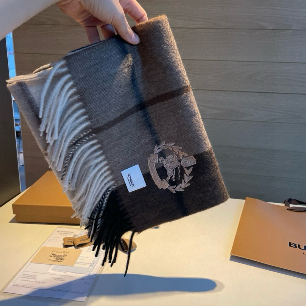 High-End Wool Scarf for Men: Quality, Style, and Comfort in Every Detail - 图片 9