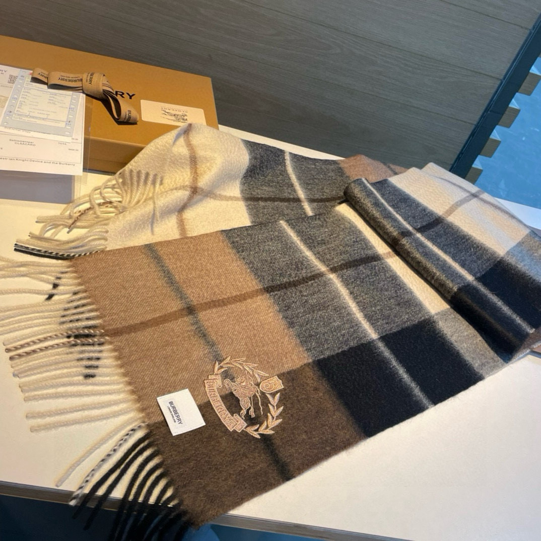 High-End Wool Scarf for Men: Quality, Style, and Comfort in Every Detail - 图片 5