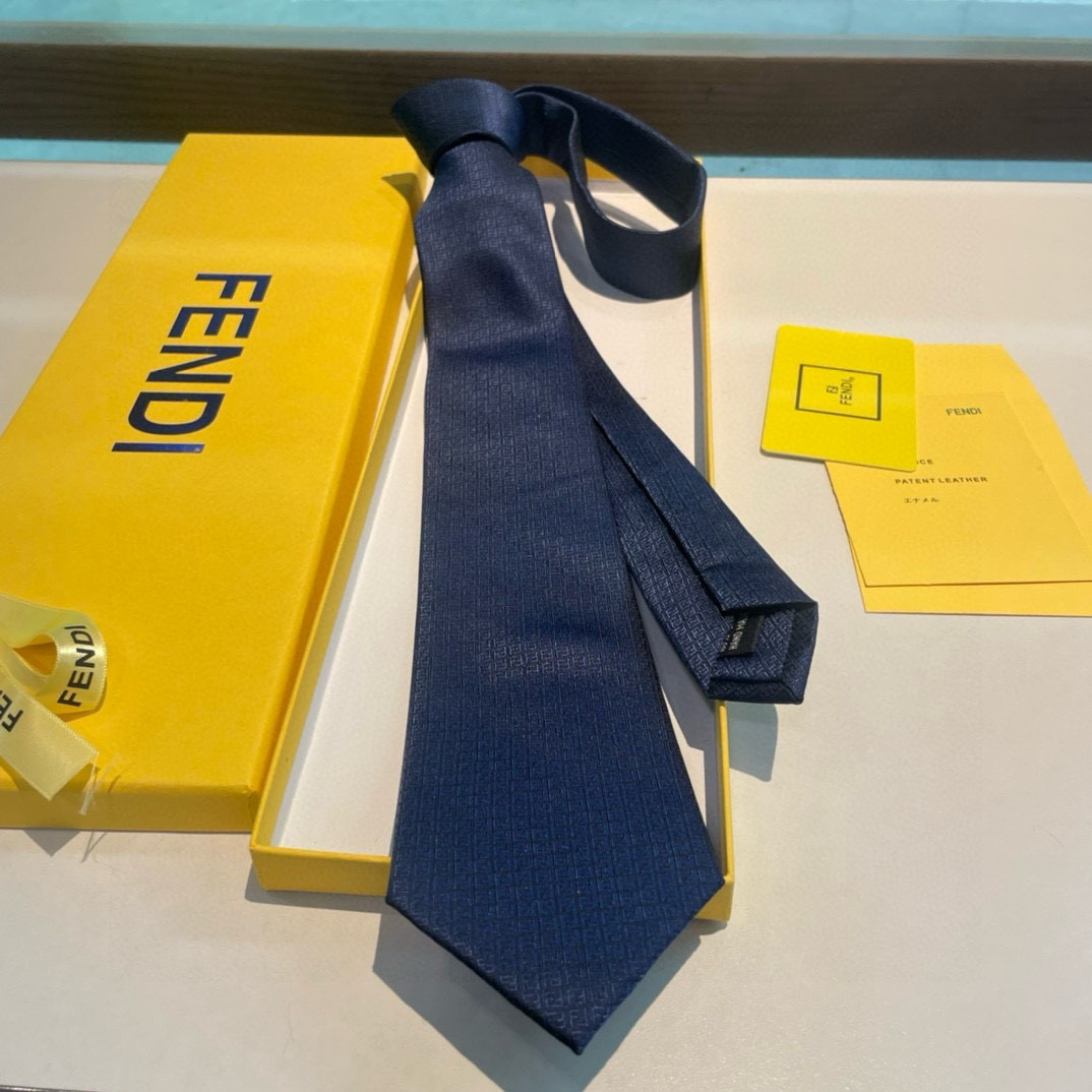 New Male Fendi Explosive Silk Tie: Iconic FF Letter Design for Elegant Men - 图片 8