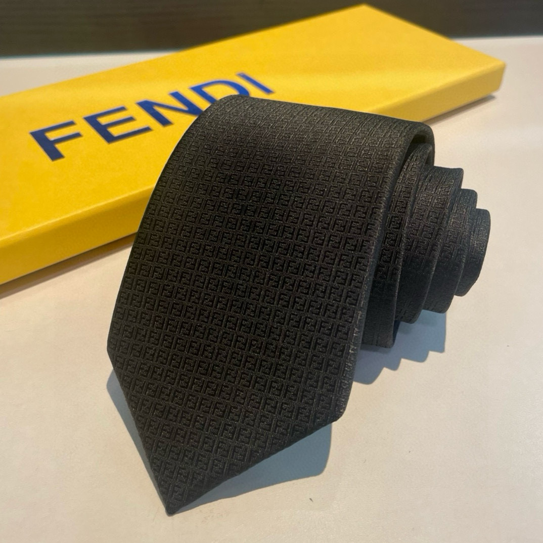 “Male Fendi Explosive FF-Letter Silk Tie: Exquisite Craftsmanship and Style” - 图片 9