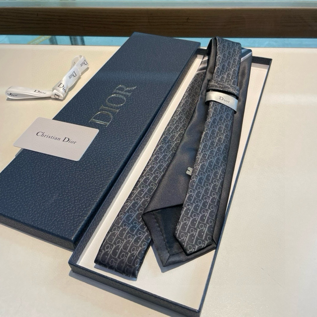 New Dior Men’s Tie Collection: Express Your Personality with Style! - 图片 4