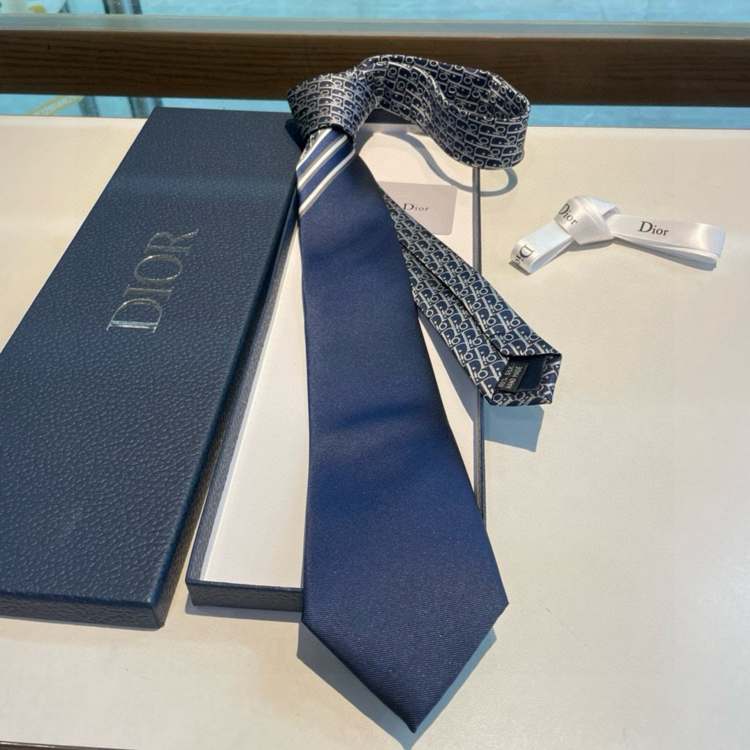 Dior’s New Men’s Tie Collection: Showcasing Personality with Hands-On Style - 图片 8