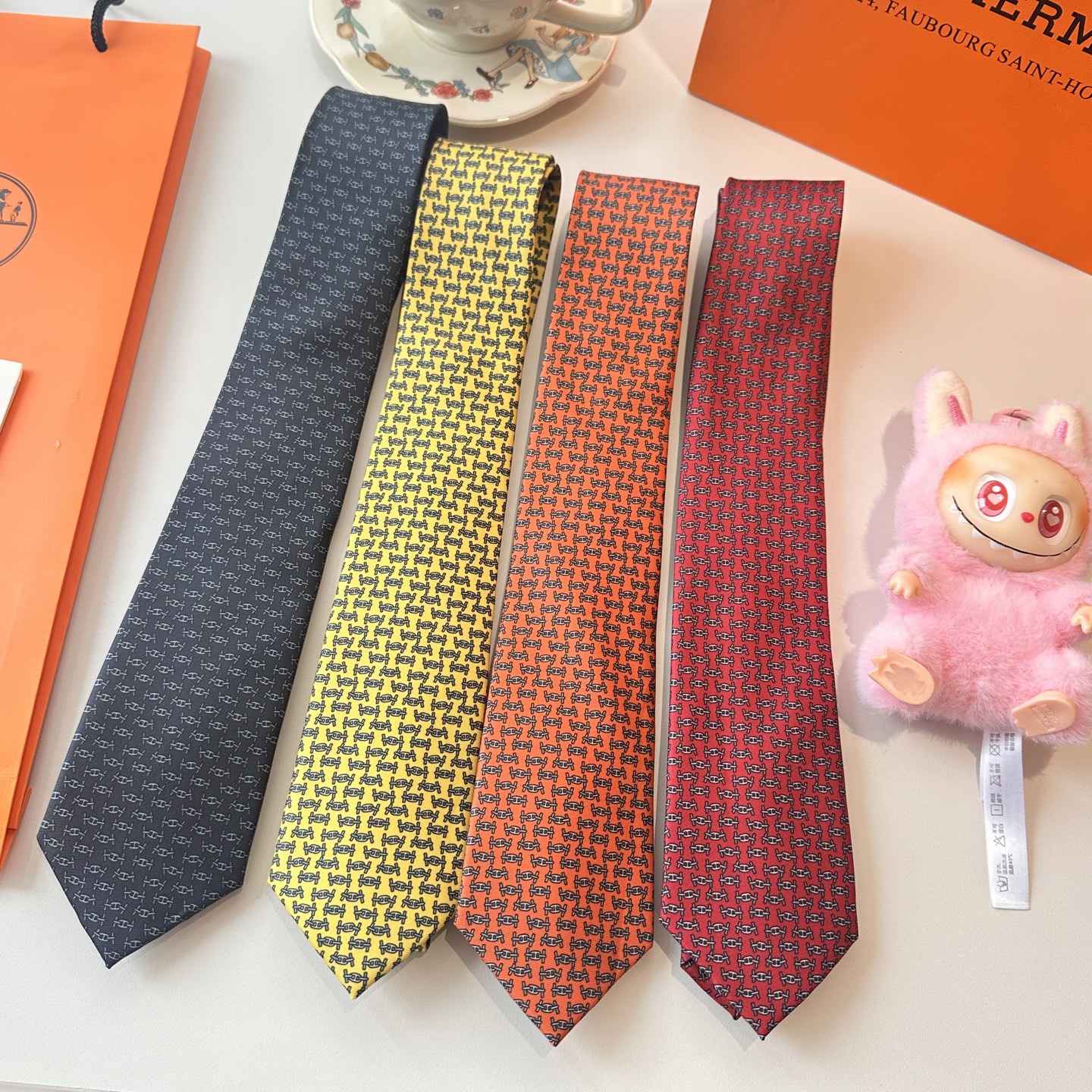 에르메스 넥타이 111704 Hermes Accessories