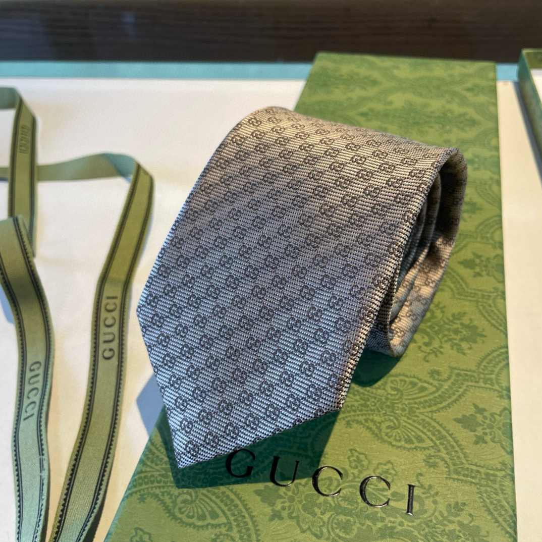 特价特 G家专柜新款【GG标识印花领带】男士领带👔👔，稀有采用经典小G LOGO提花展现精湛手工与时尚优