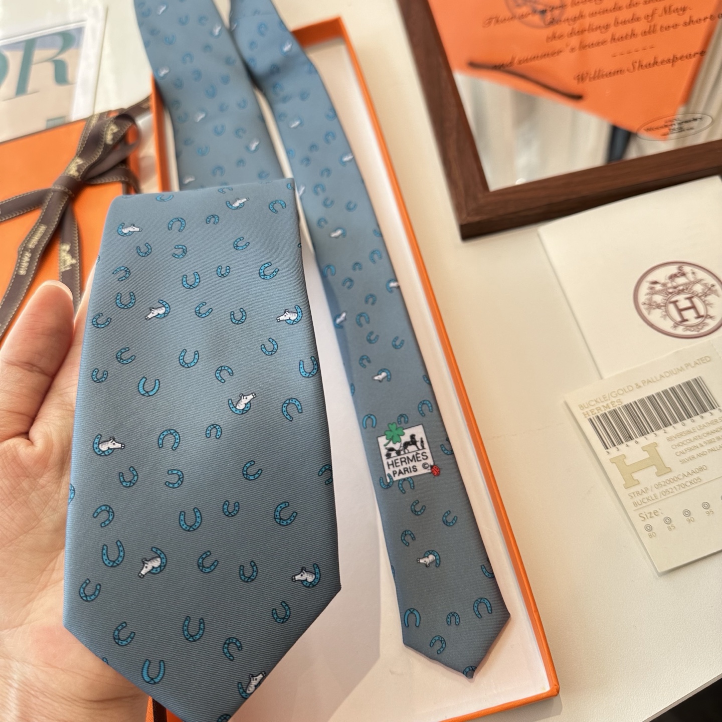 特价特 男士新款印花领带系列【出奇制胜】👔👔，稀有😻😻H家每年都有一千条不同印花的领带面世，从最初的多以