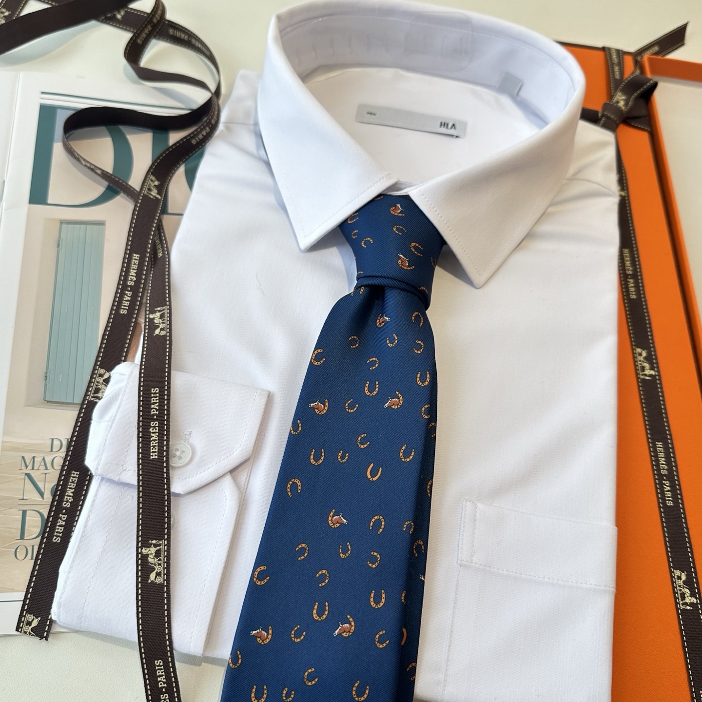 特价特 男士新款印花领带系列【出奇制胜】👔👔，稀有😻😻H家每年都有一千条不同印花的领带面世，从最初的多以
