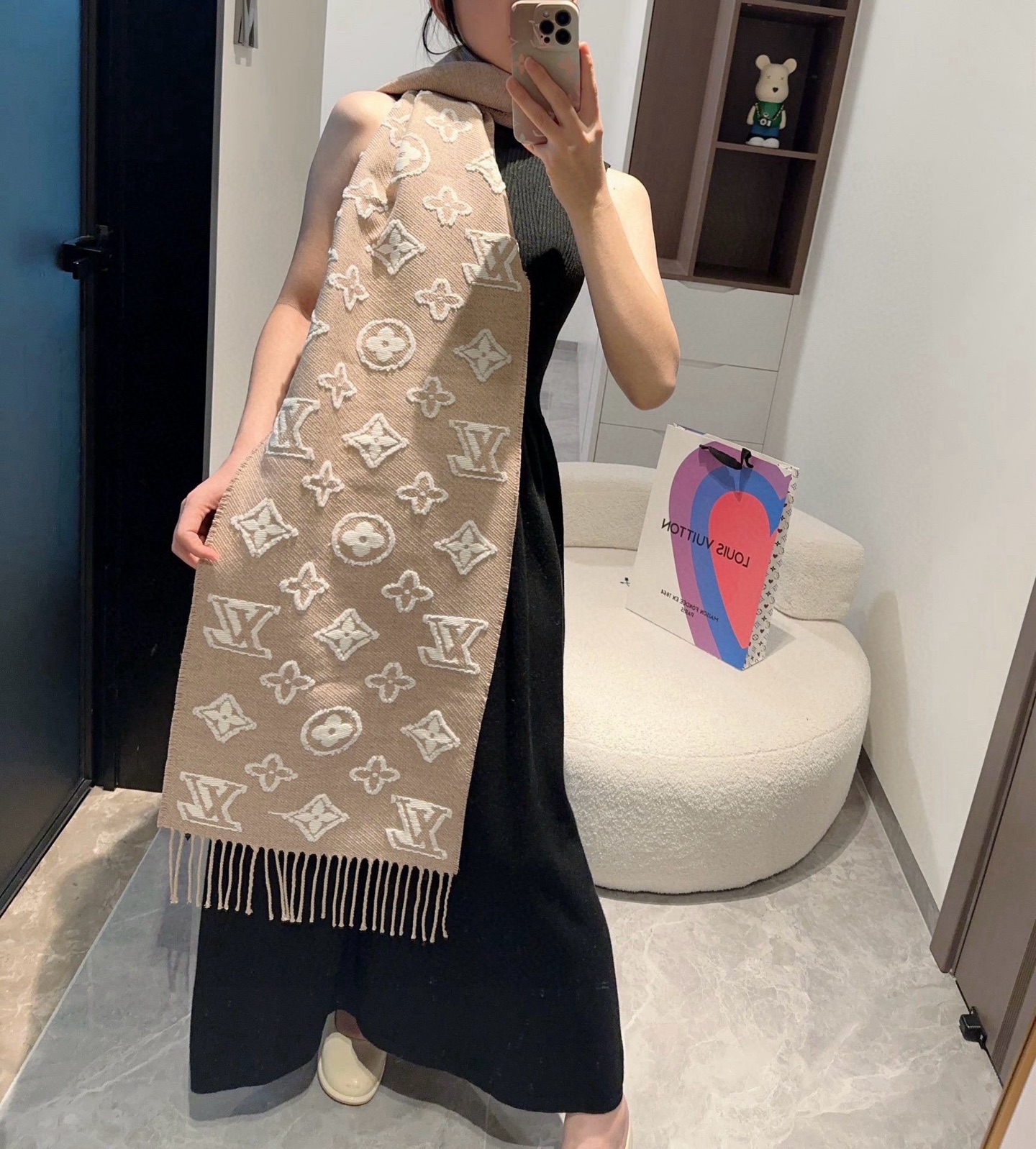 3D浮雕工艺 新 最新专柜同步上新 立体浮雕logo 超级拉风 厚实蓬松 原版原标 上身效果很好看 不分