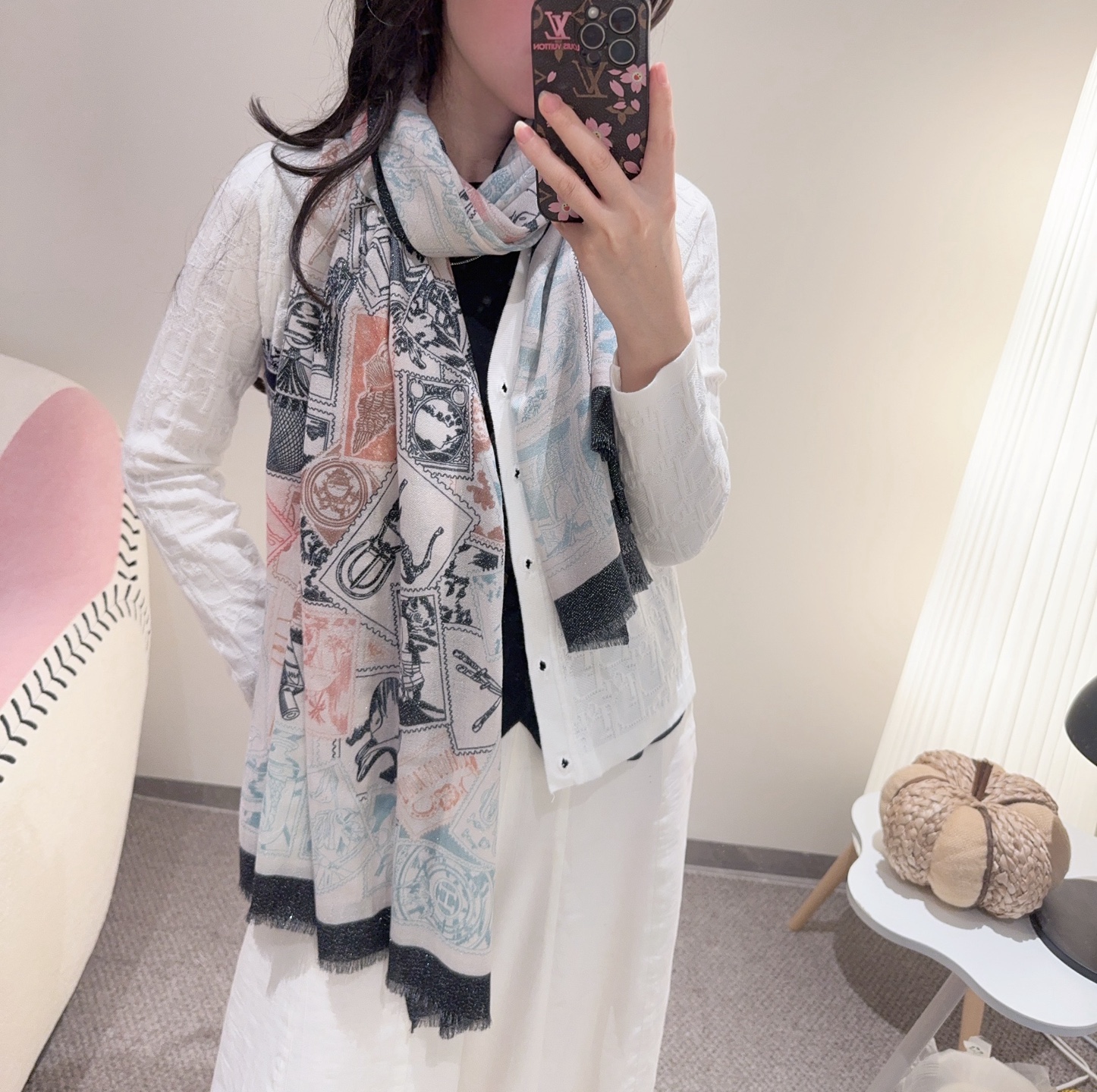 金丝线版 上新❤️超级有腔调！！！巨巨巨巨美的闪光女神】谁懂这种秋冬调性的美啊？！！！这款小香披肩也是我