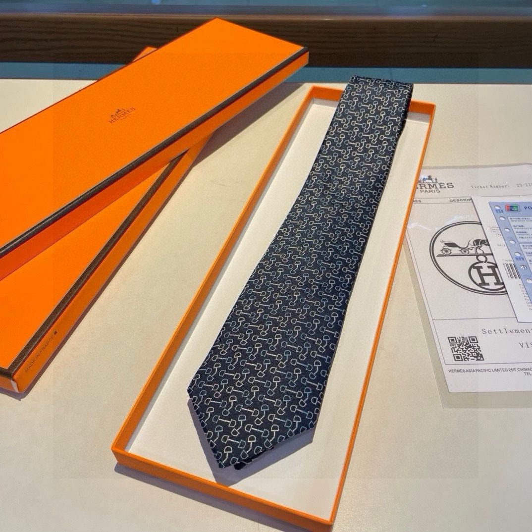 特价顶级专柜品质 🆕👨‍⚖️👨‍✈️H家男士新款领带系列👔👔，稀有H家每年都有一千条不同印花的领带面世，