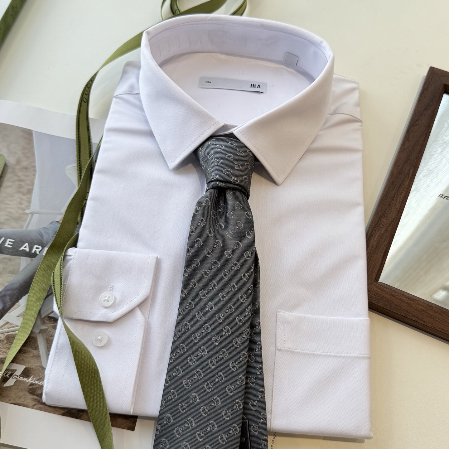 特价特 G家专柜新款【GG标识领带】男士领带👔👔，稀有采用经典小G LOGO提花展现精湛手工与时尚优雅的