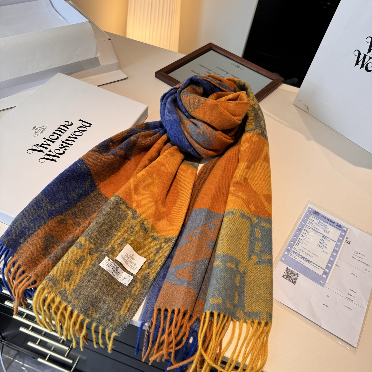 🆕𝐕𝐢𝐯𝐢𝐞𝐧𝐧𝐞 𝐖𝐞𝐬𝐭𝐰𝐨𝐨𝐝🪐✨经典大土星围巾 vivienne westwood西太后土星 英