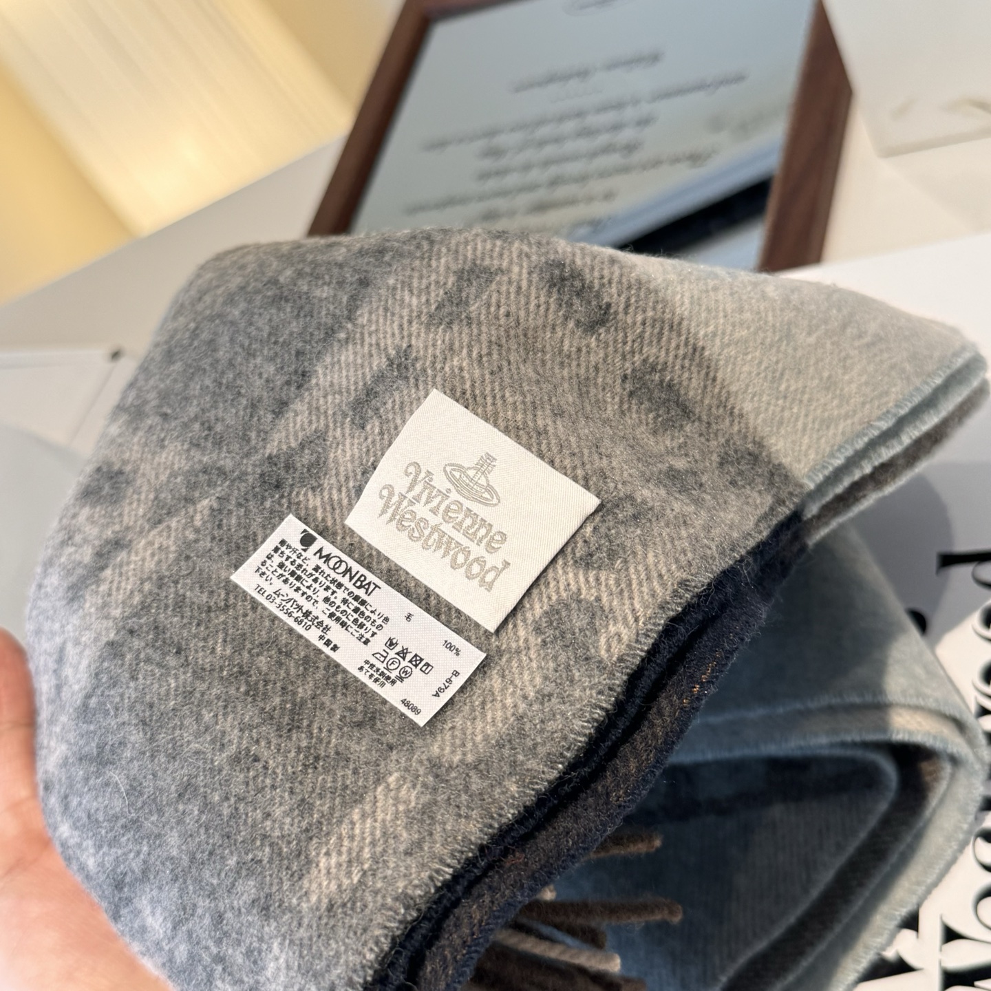 🆕𝐕𝐢𝐯𝐢𝐞𝐧𝐧𝐞 𝐖𝐞𝐬𝐭𝐰𝐨𝐨𝐝🪐✨经典大土星围巾 vivienne westwood西太后土星 英