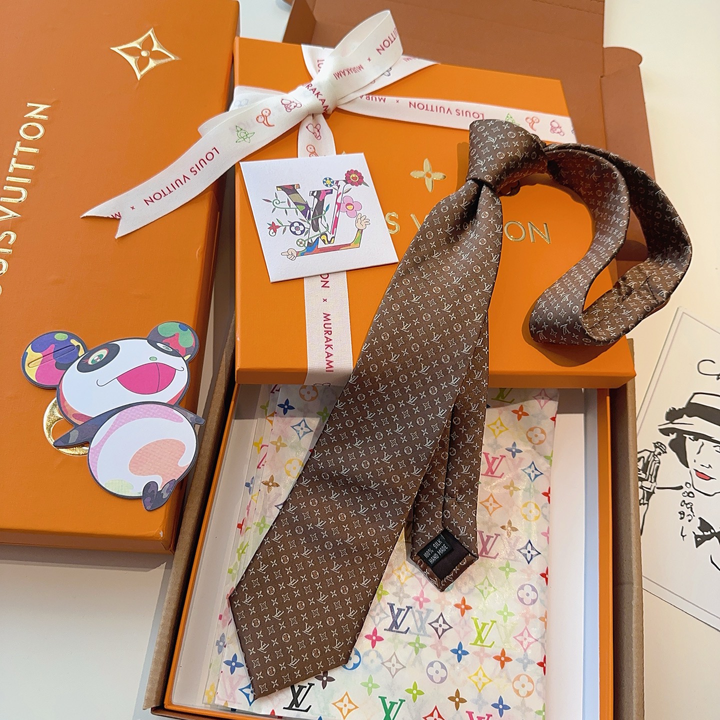 特价 LV老花领带 ，路易威登经典领带👔老花提花设计，男士必备单品超时尚！高端品质 版型面料都达到品牌标