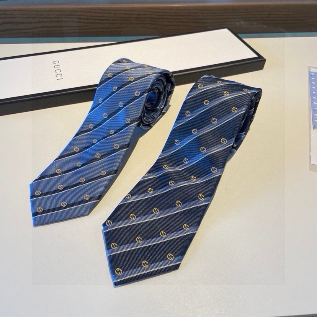 特价 G家专柜新款 男士领带👔👔，稀有采用经典小G LOGO提花展现精湛手工与时尚优雅的理想选择，这款领